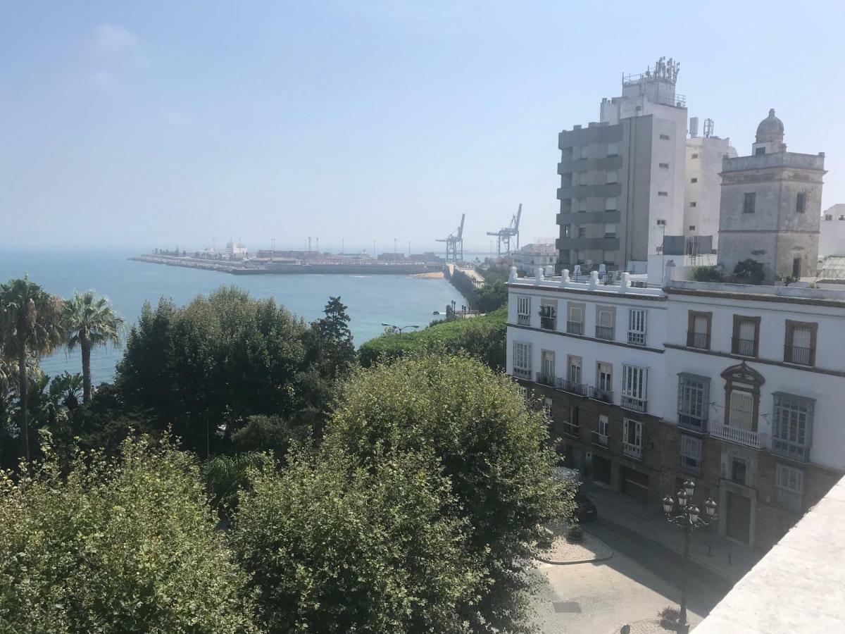 Fabuloso Atico Con Vistas Al Mar كاديز المظهر الخارجي الصورة